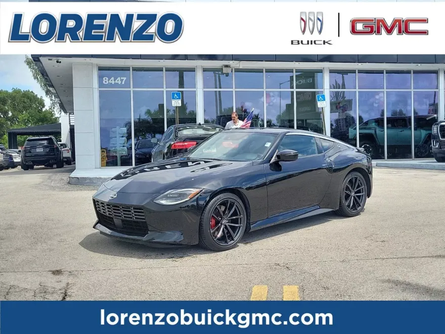 2024 Nissan Z Performance photo 1