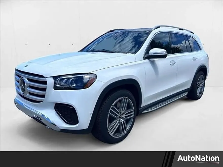 2025 Mercedes Benz GLS 450 4MATIC photo 1