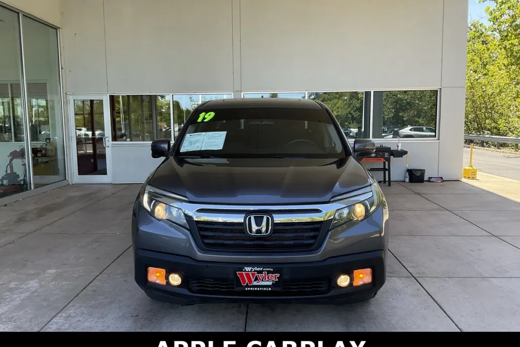 2019 Honda Ridgeline RTL-T photo 1