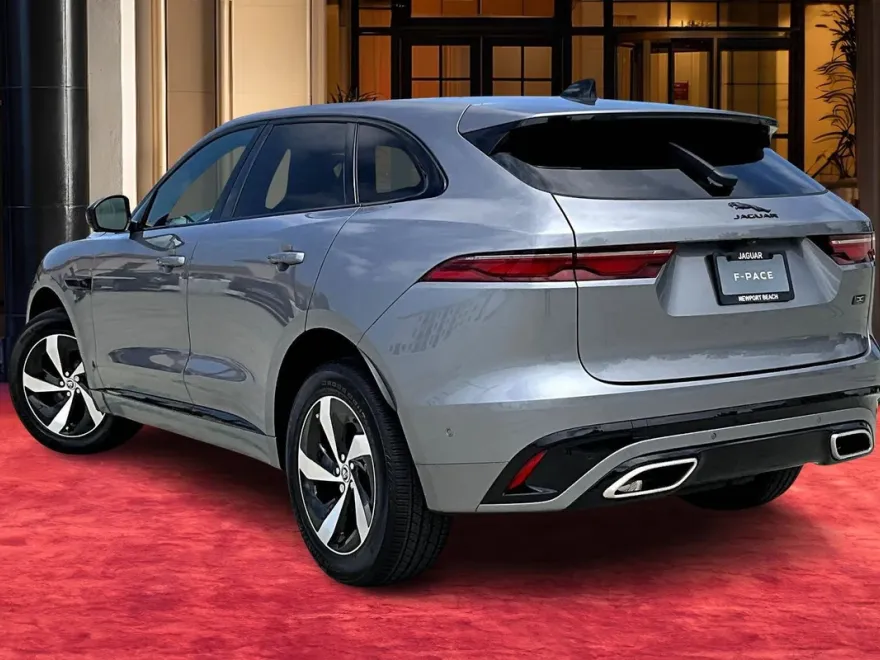 2026 Jaguar F-PACE P400 R-Dynamic S photo 1