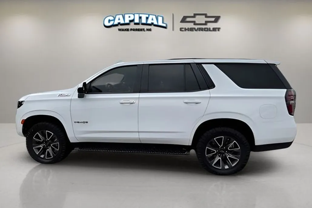 2024 Chevrolet Tahoe Z71 photo 1