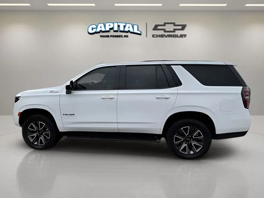 2024 Chevrolet Tahoe Z71 photo 1