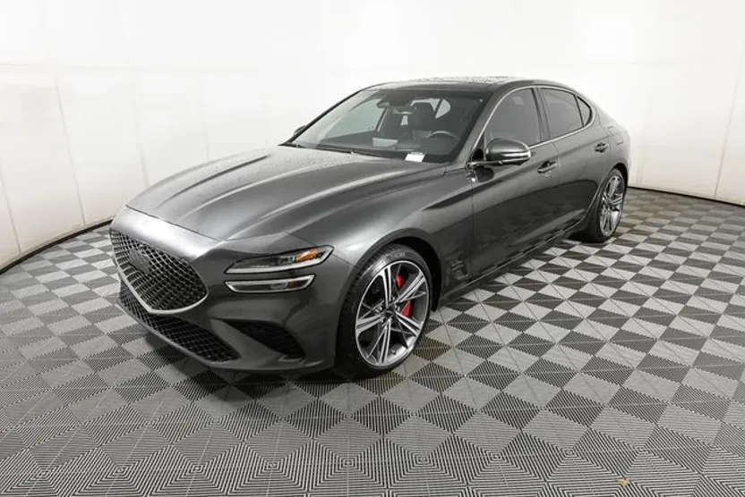 2025 Genesis G70 3.3T Sport Prestige photo 1