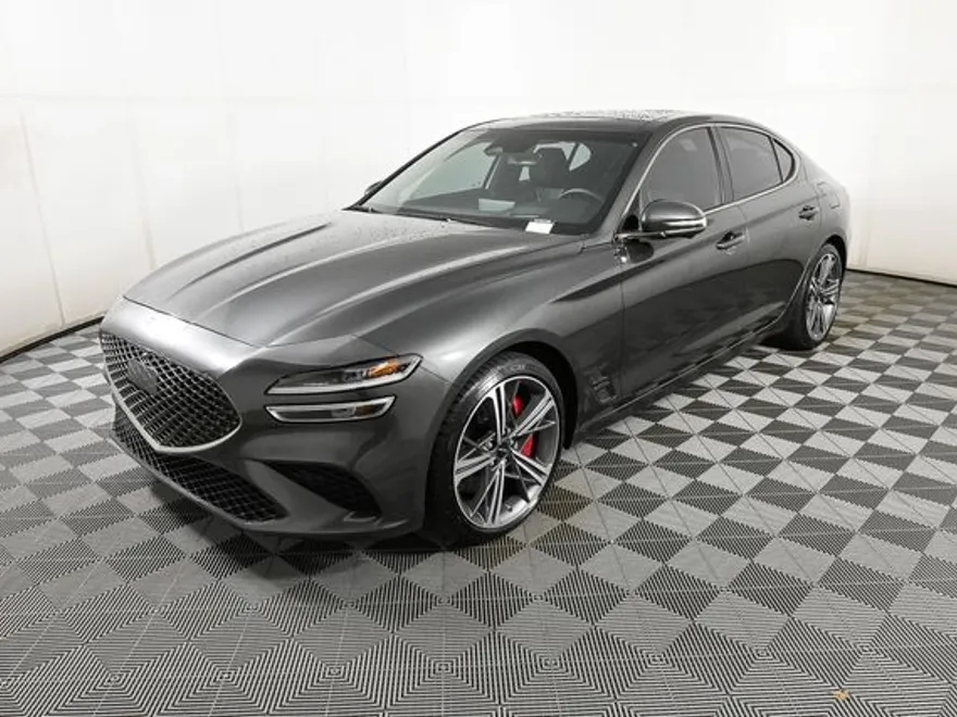 2025 Genesis G70 3.3T Sport Prestige photo 1