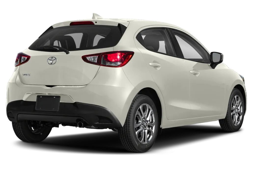 2020 Toyota Yaris LE photo 1