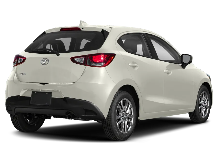2020 Toyota Yaris LE photo 1