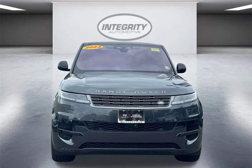 2023 Land Rover Range Rover Sport SE photo 1