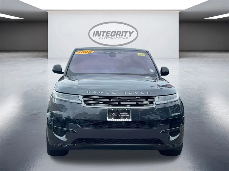 2023 Land Rover Range Rover Sport SE photo 1