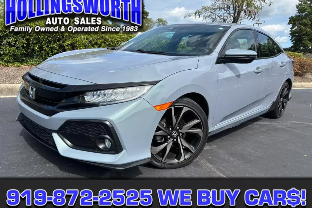 2019 Honda Civic Hatchback Sport Touring photo 1