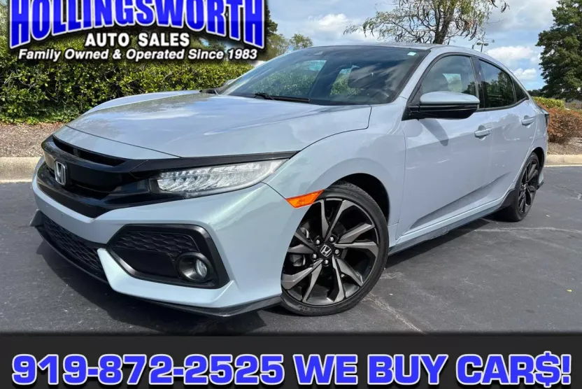 2019 Honda Civic Hatchback Sport Touring photo 1