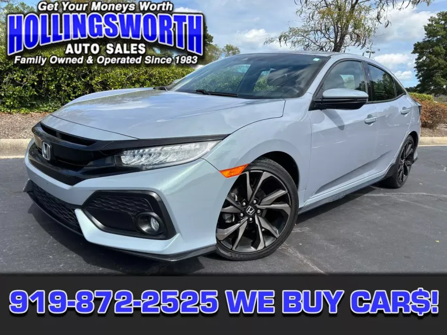 2019 Honda Civic Hatchback Sport Touring photo 1
