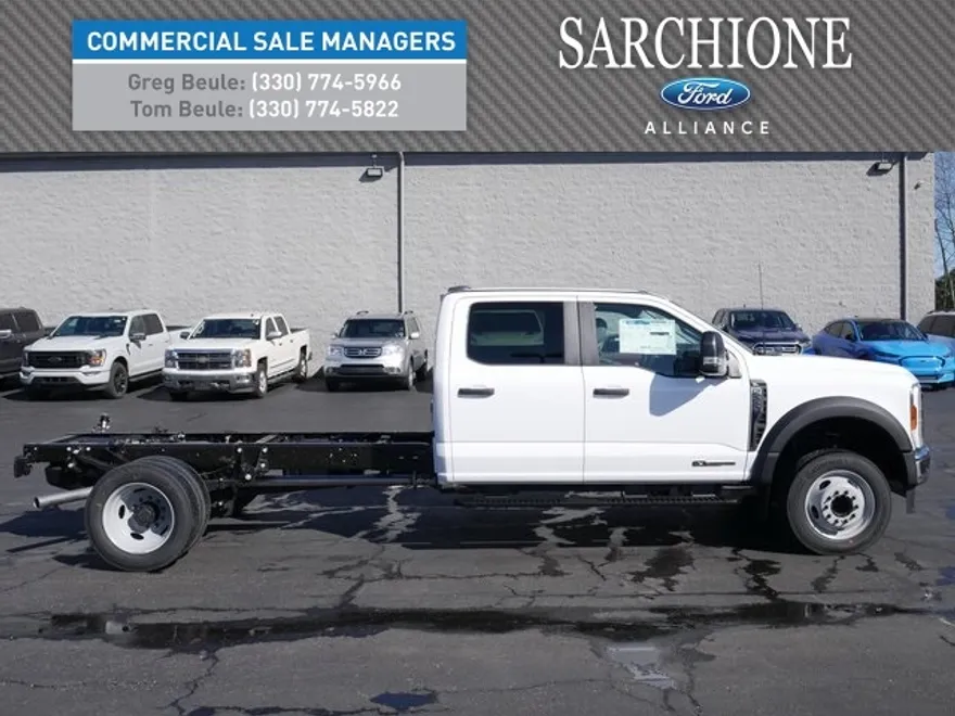 2024 Ford F-550 photo 1