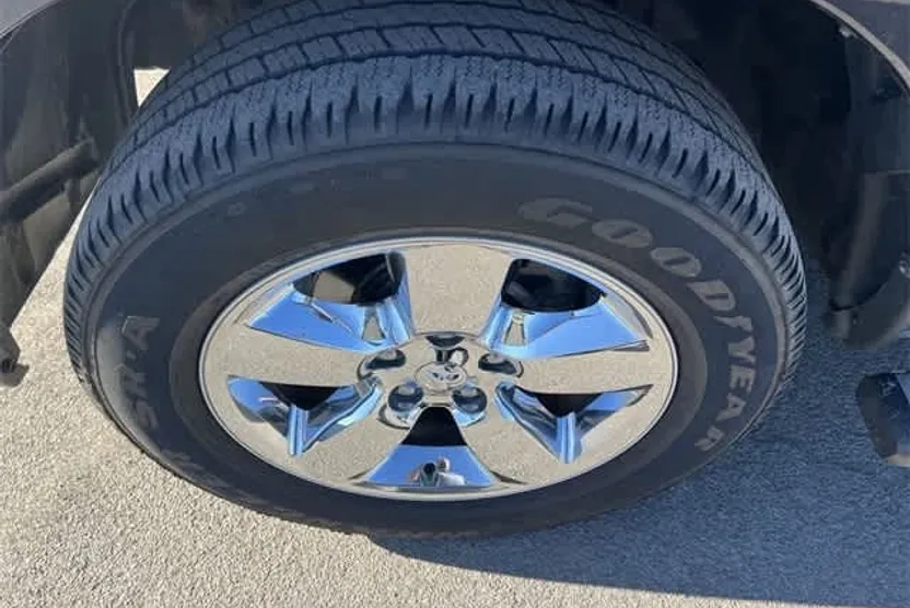 2019 Ram 1500 Classic Express photo 1