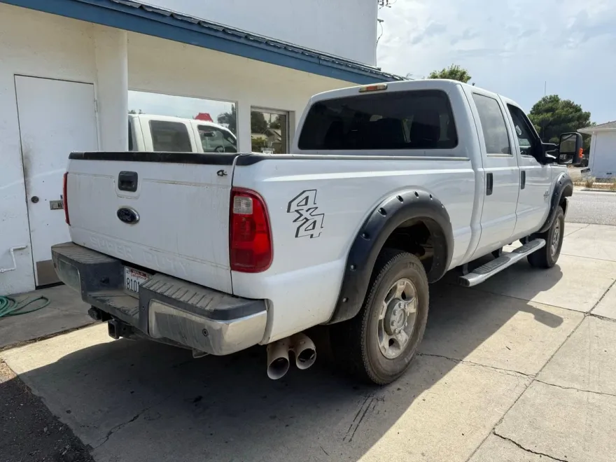 2016 Ford F-250 XLT photo 1