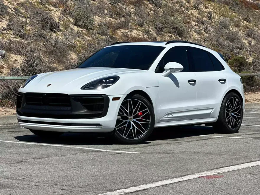 2024 Porsche Macan GTS photo 1