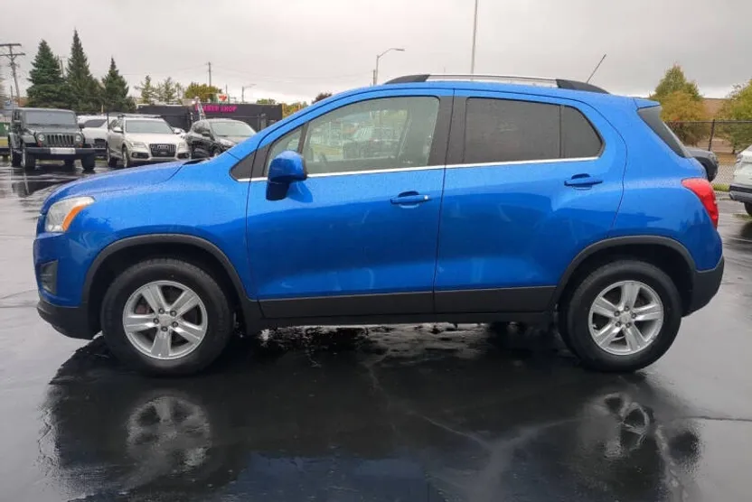 2016 Chevrolet Trax LT photo 1