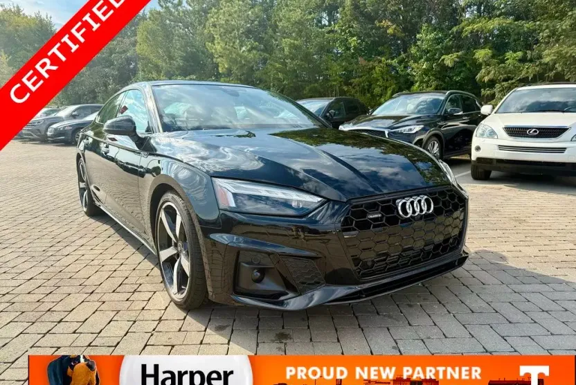 2025 Audi A5 45 S line Prestige Quattro photo 1
