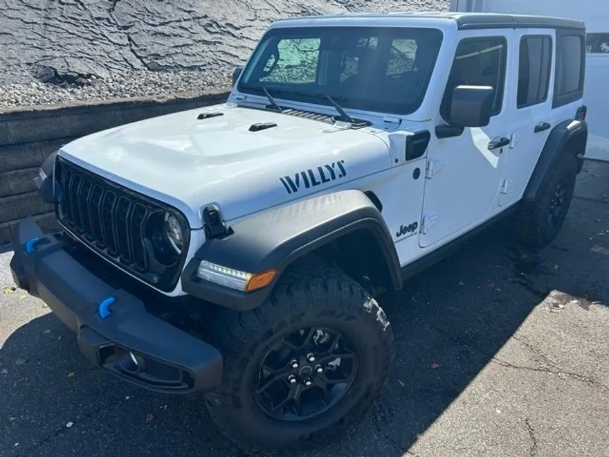 2024 Jeep Wrangler Willys 4xe photo 1