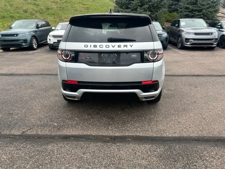 2018 Land Rover Discovery Sport HSE photo 1