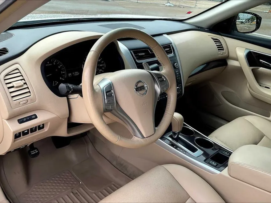 2013 Nissan Altima 3.5 SL photo 1