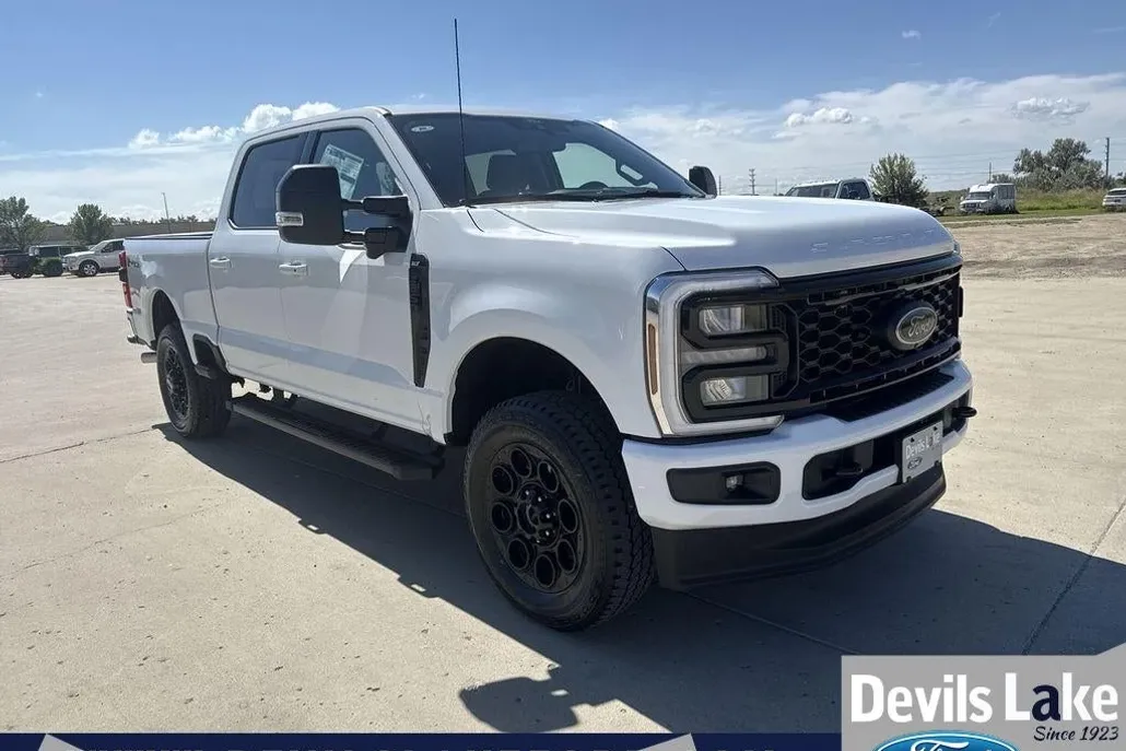 2026 Ford F-350 XLT photo 1