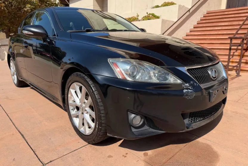 2011 Lexus IS 250 photo 1