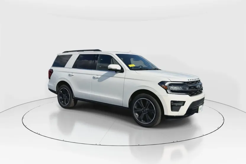 2024 Ford Expedition Limited photo 1