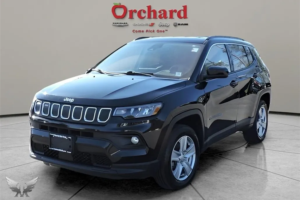2022 Jeep Compass Latitude photo 1
