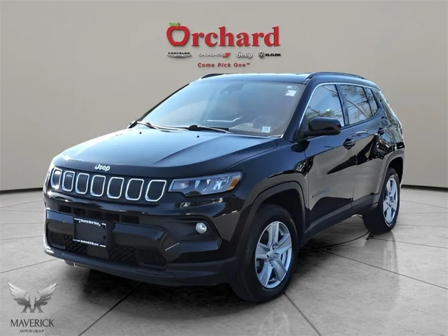 2022 Jeep Compass Latitude photo 1