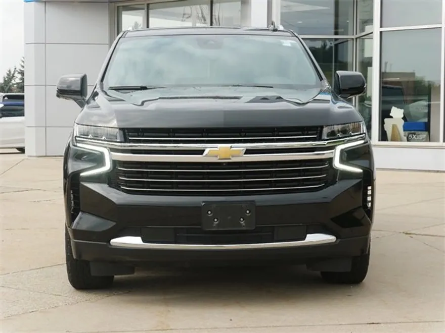 2023 Chevrolet Tahoe LT photo 1