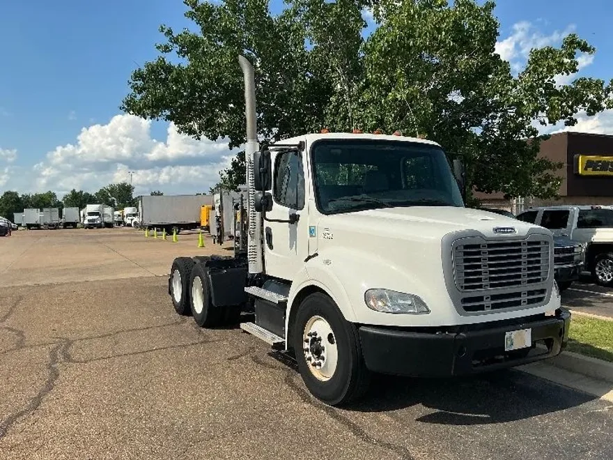 2020 Freightliner M2 112 Medium Duty photo 1