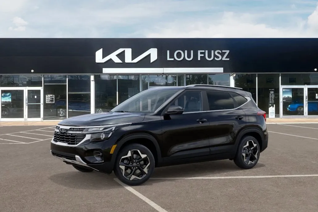 2025 Kia Seltos EX photo 1