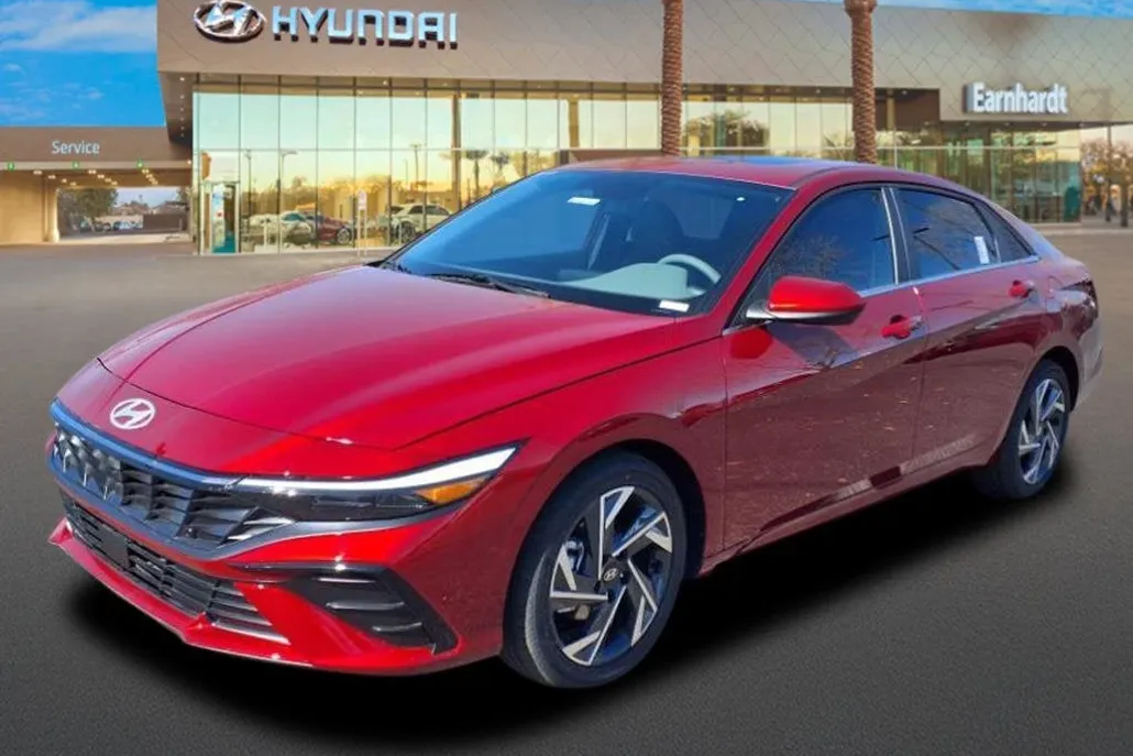 2025 Hyundai Elantra SEL Convenience photo 1