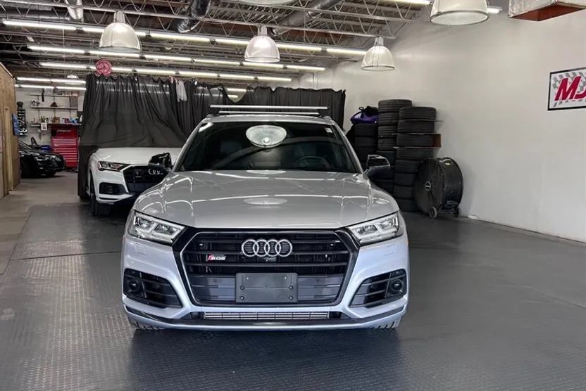 2019 Audi SQ5 Prestige photo 1