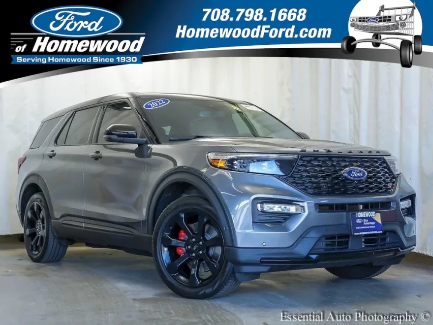 2022 Ford Explorer ST photo 1