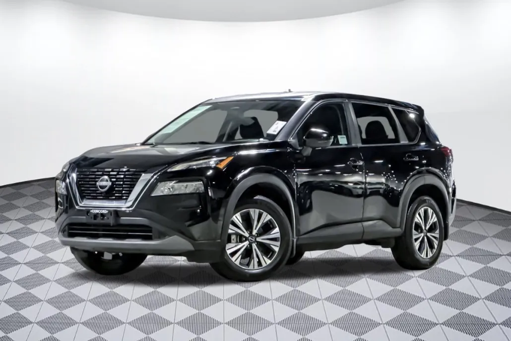 2022 Nissan Rogue SV photo 1
