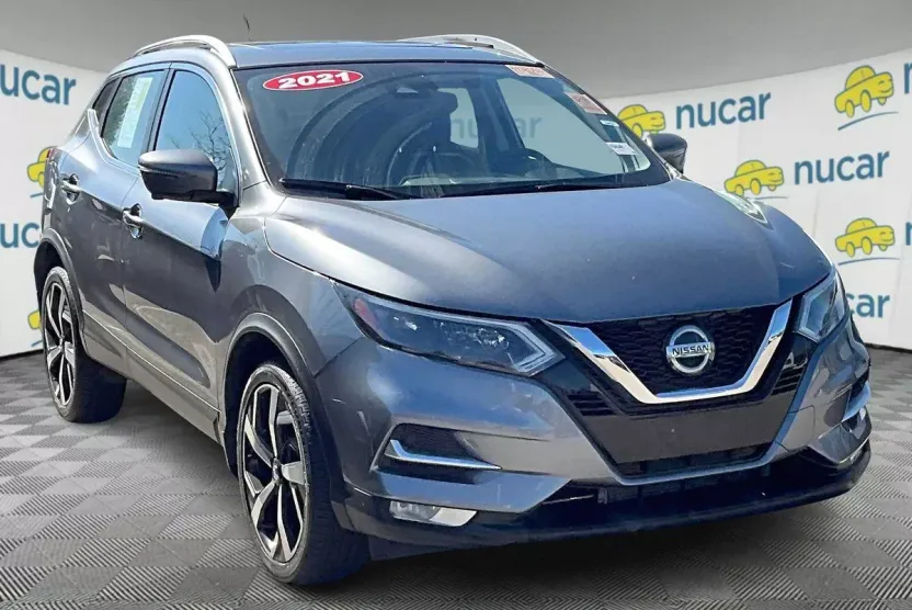 2021 Nissan Rogue Sport SL photo 1