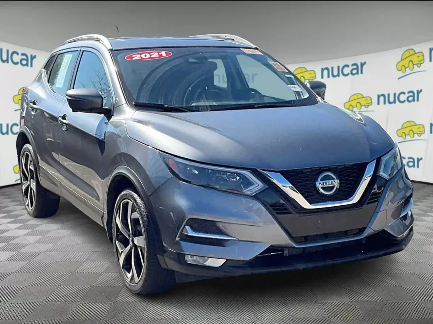 2021 Nissan Rogue Sport SL photo 1