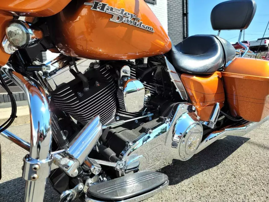 2014 Harley Davidson Street Glide Special photo 1