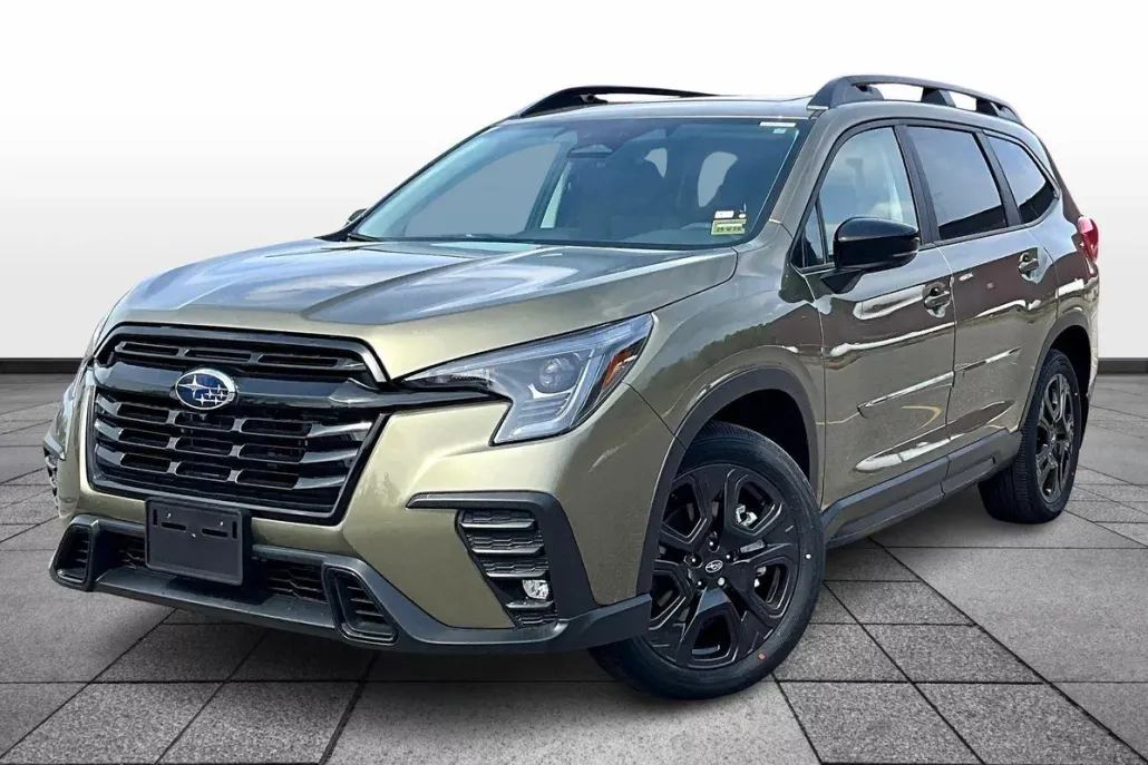 2025 Subaru Ascent Onyx Edition Touring photo 1