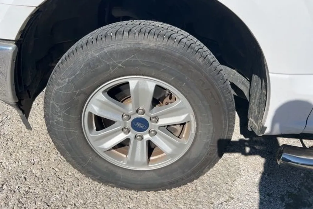2020 Ford F-150 XLT photo 1