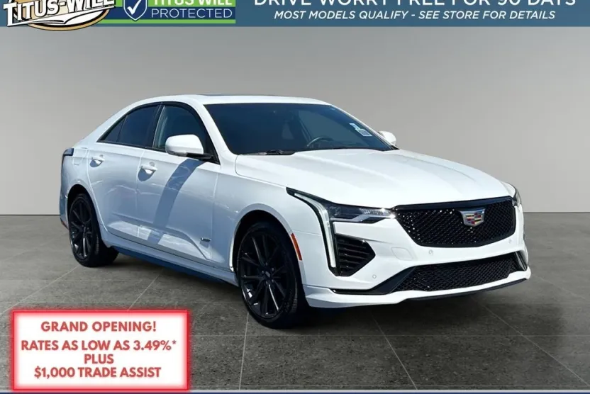 2022 Cadillac CT4 photo 1