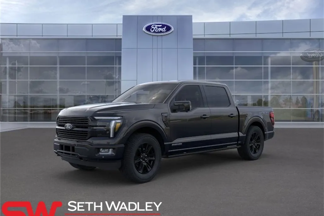2025 Ford F-150 Platinum photo 1