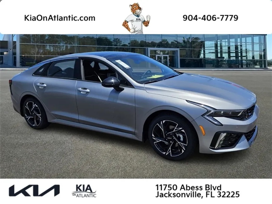 2025 Kia K5 GT-Line photo 1