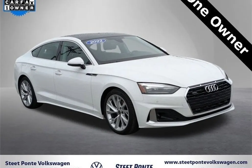 2022 Audi A5 Premium Quattro photo 1
