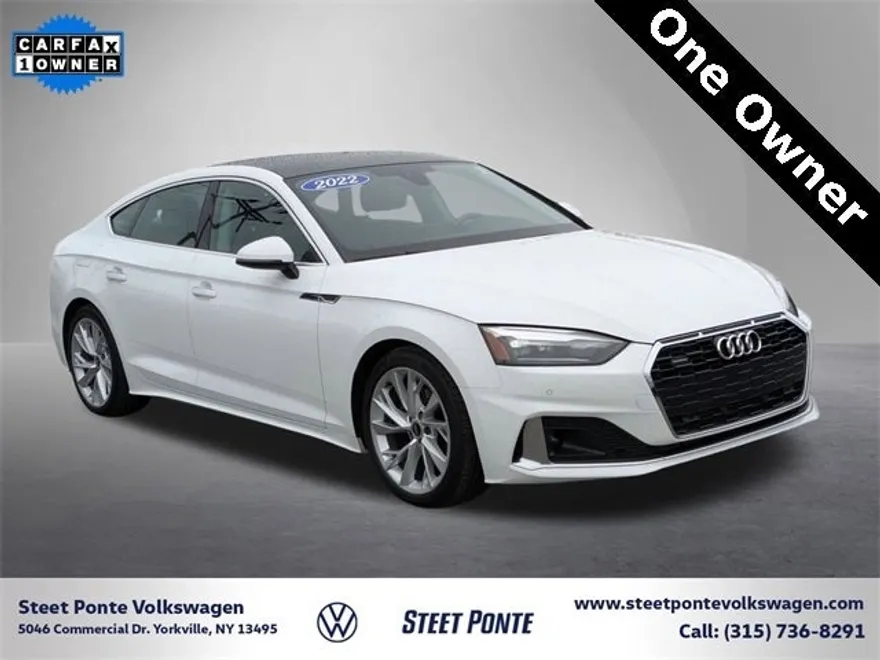 2022 Audi A5 Premium Quattro photo 1