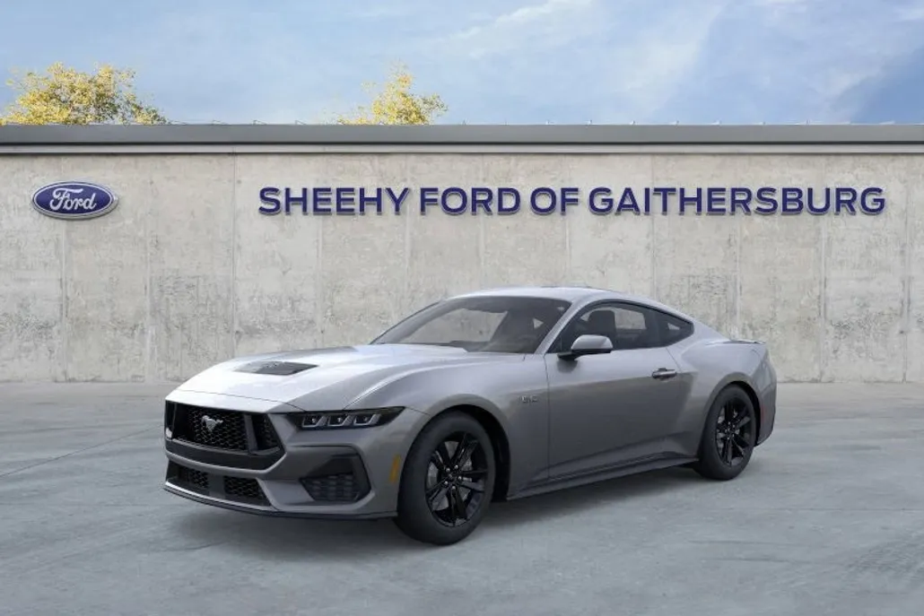 2025 Ford Mustang GT photo 1