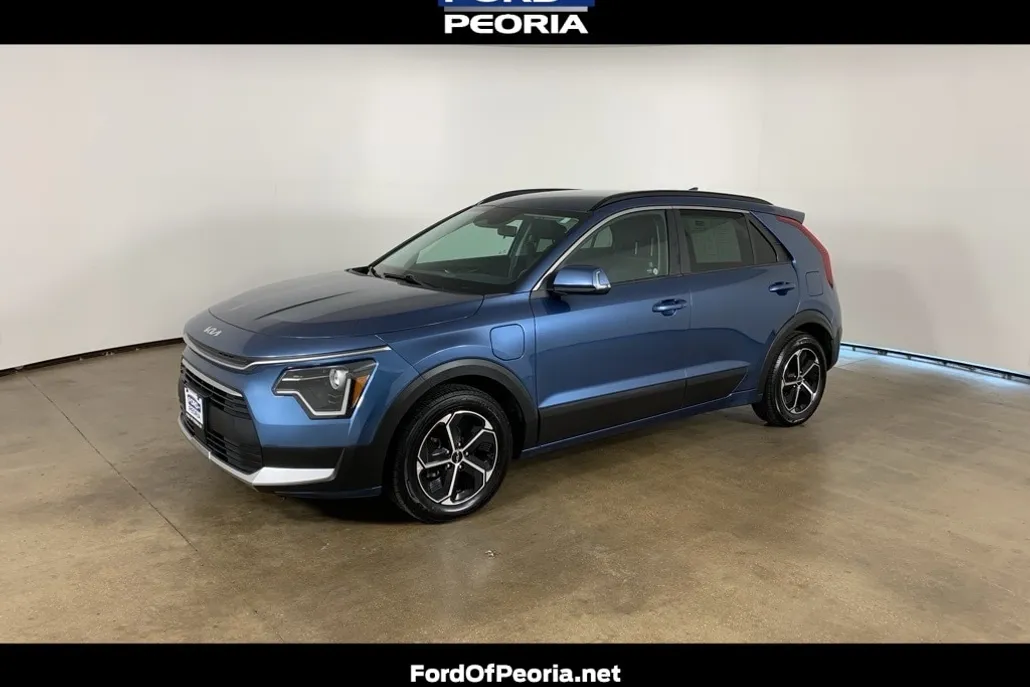 2023 Kia Niro Plug-In Hybrid EX photo 1