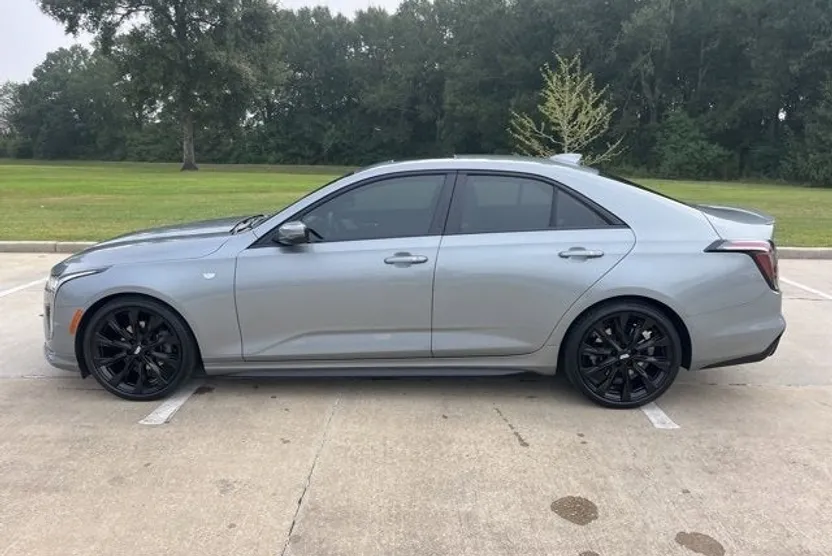 2023 Cadillac CT4 Sport photo 1