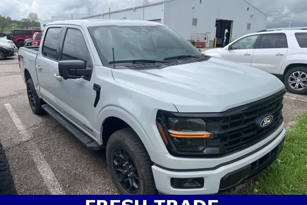 2024 Ford F-150 XLT photo 1